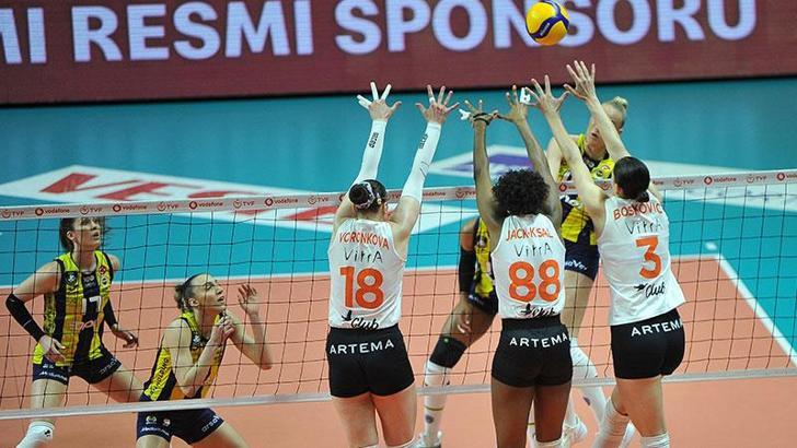 Fenerbahçe, Sultanlar Ligi final serisine galibiyetle başladı