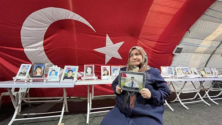 Evlat nöbetindeki 9'uncu buruk bayram: 27 bayramdır oğlum yanımızda yok