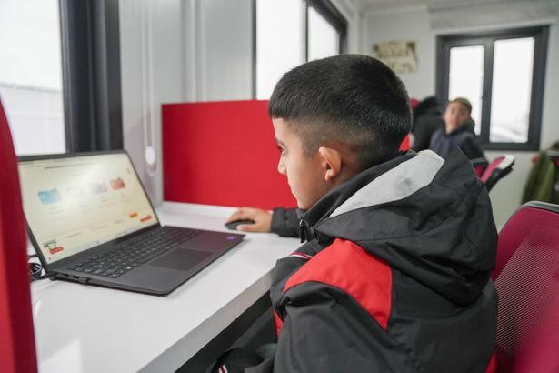 Deprem bölgesindeki 100'üncü Yıl Kütüphaneleri'nden 20 bin öğrenci faydalandı