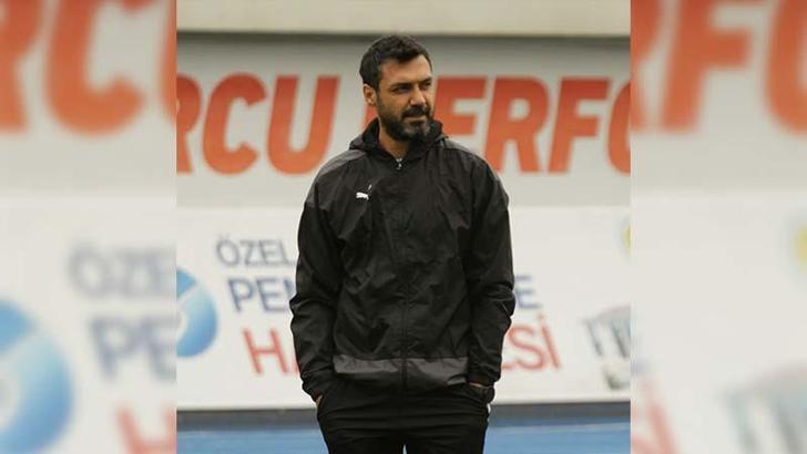 Bekir İrtegün, Tuzlaspor'daki görevinden istifa etti