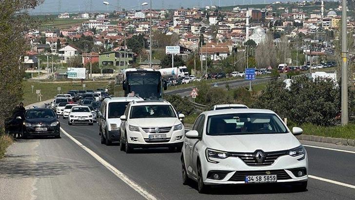 Tekirdağ yolunda trafik yoğunluğu