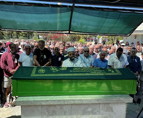 Türk halk müziği sanatçısı Şakir Öner Günhan son yolculuğuna uğurlandı