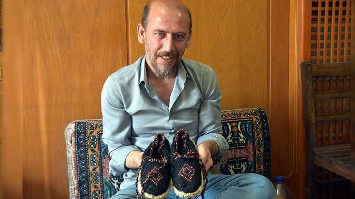 ‘Harik’ sanatının son temsilcisi müşteri bulamayınca 'Mini harik' üretmeye başladı