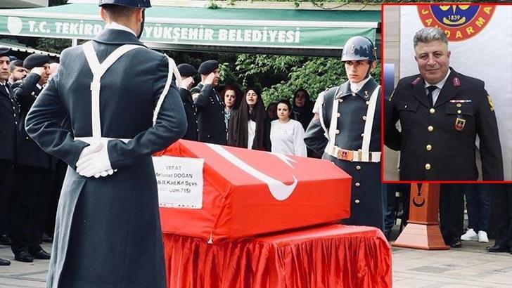 İzinde gittiği Çanakkale'de kalp krizi geçiren astsubay, hayatını kaybetti