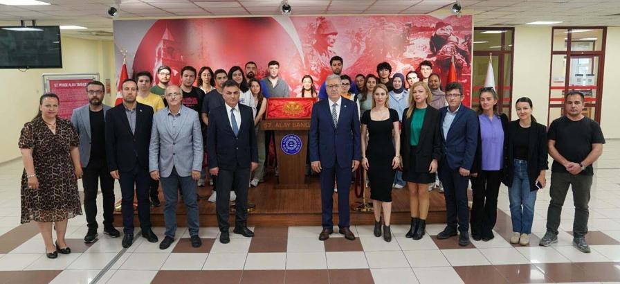 EÜ'de 57. Alay temsili sancağını 1 milyonun üzerinde kişi ziyaret etti