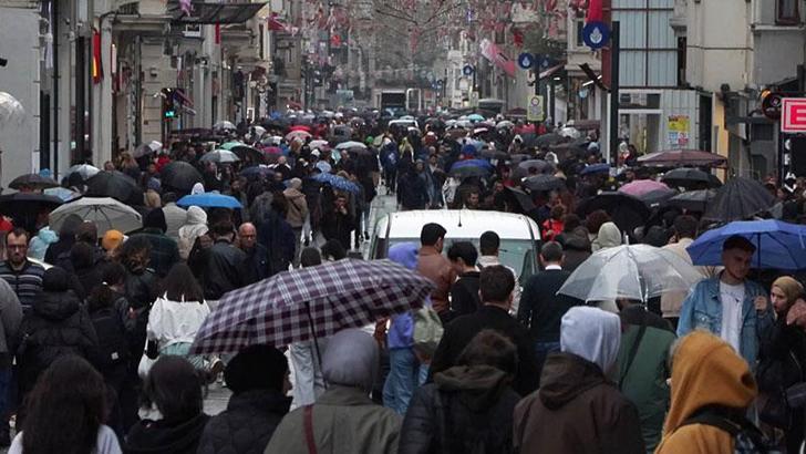 Boykot çağrısı Beyoğlu'nda karşılık bulmadı