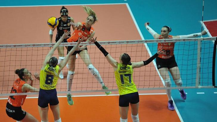 Sultanlar Ligi’nde şampiyon Fenerbahçe Opet