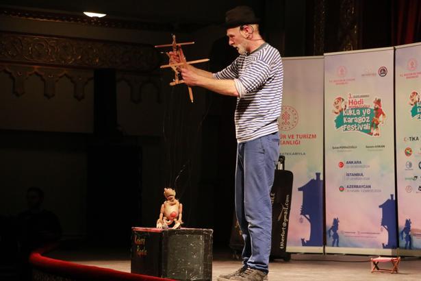 3'ncü Uluslararası Hadi Poyrazoğlu Kukla ve Karagöz Festivali başladı