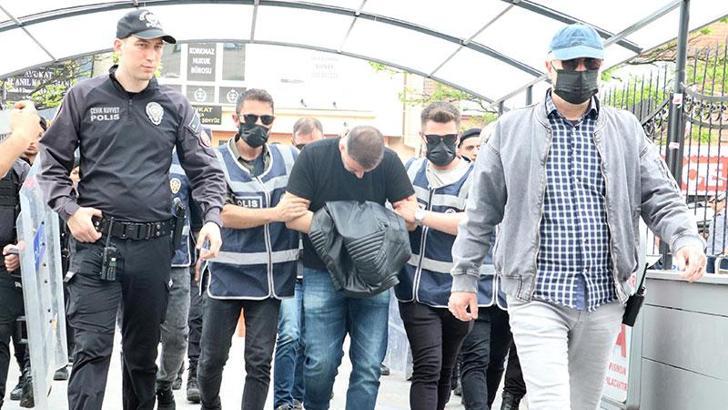 Kelime-i Tevhid bayrağını almaya çalışan şüpheli tutuklandı