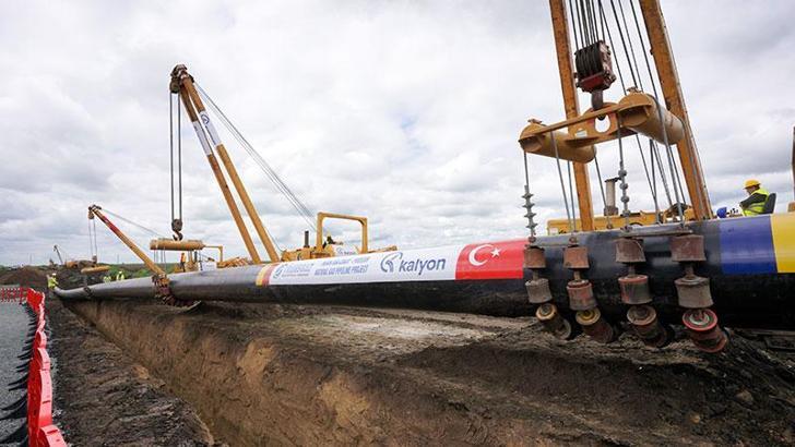 Kalyon Holding'in Romanya'daki projesi için boru indirme töreni