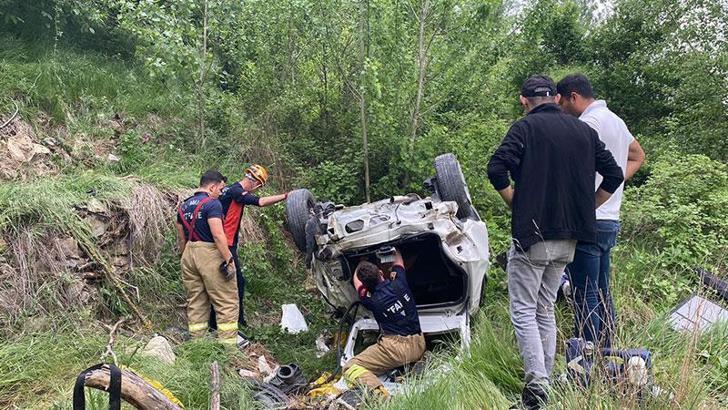 Otomobiliyle uçuruma uçan sürücü, 150 metreden yürüyerek çıktı