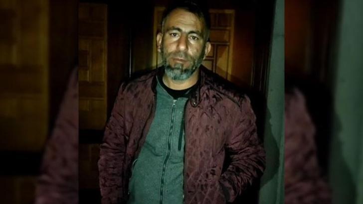 Kayseri'den İstanbul'a yürüyerek gitmek için yola çıktı, sosyal medyada canlı yayın yaparken kamyon çarptı