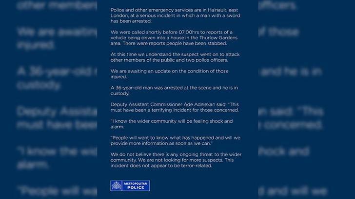 Londra’da kılıçlı saldırgan paniği