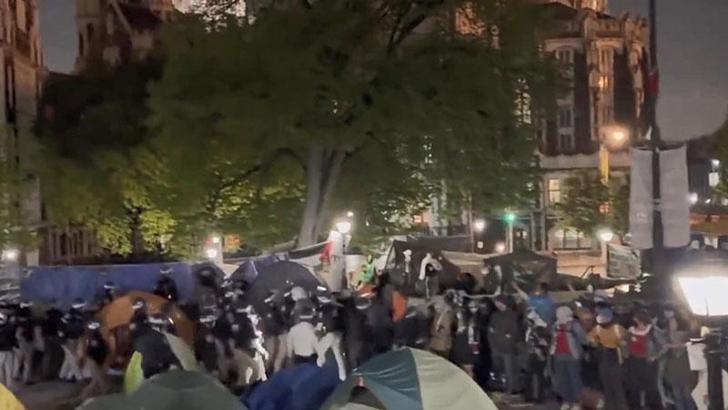 ABD’de Columbia Üniversitesi’nde öğrencilere polis operasyonu