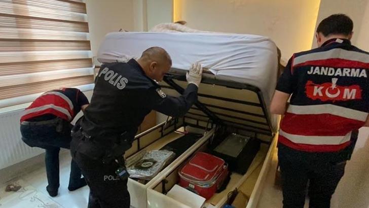 Diyarbakır’da tahliye veya beraat vaadiyle dolandıran çeteye operasyon: 20 gözaltı