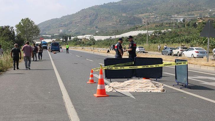 Alkollü sürücünün otomobille çarptığı kadın hayatını kaybetti