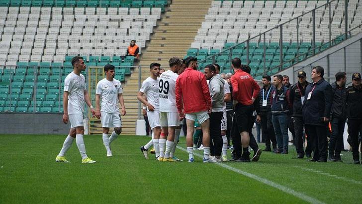 Vanspor FK Teknik Direktörü Ümit Bozkurt: Futbolda bu bir kara leke