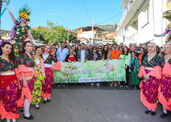 Bayraklı'da Hıdırellez coşkusu