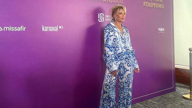 Ajda Pekkan büyük stadyum konserine hazırlanıyor