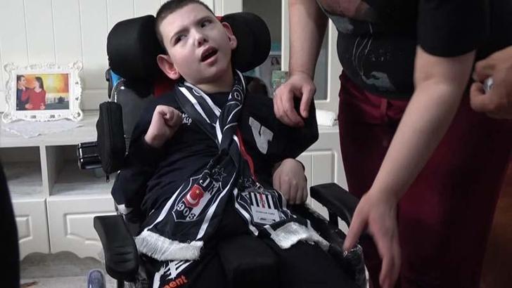 Serebral palsi hastası 9 yaşındaki İsmail'e Almanya’dan tekerlekli sandalye geldi
