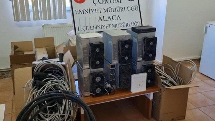 Atölye kiralayıp, kaçak elektrik çekerek Bitcoin üreten şüpheliye gözaltı