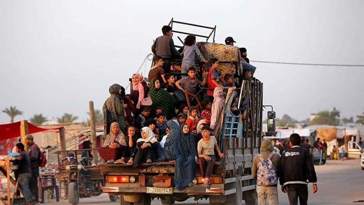 UNRWA: Refah’ta 110 bin kişi yerinden edildi