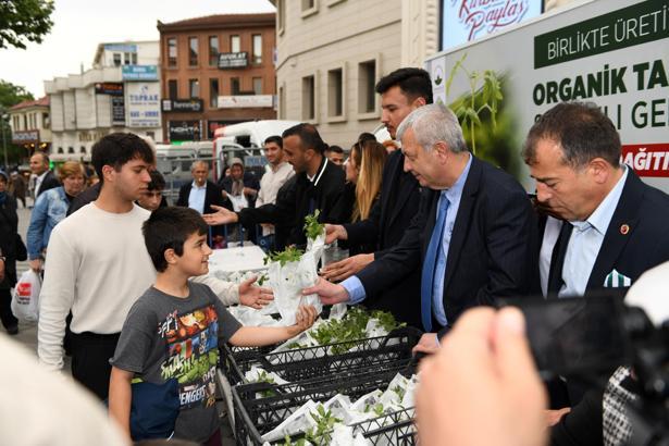 Osmangazi Belediyesi’nden vatandaşa 100 bin fide