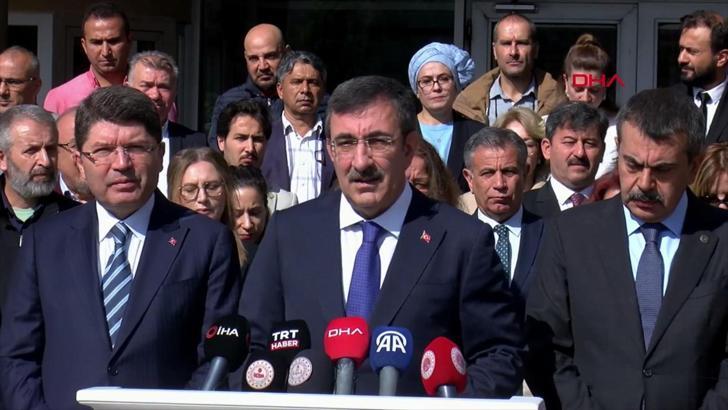 Cumhurbaşkanı Yardımcısı Yılmaz ve bakanlardan eğitimcilere şiddete tepki