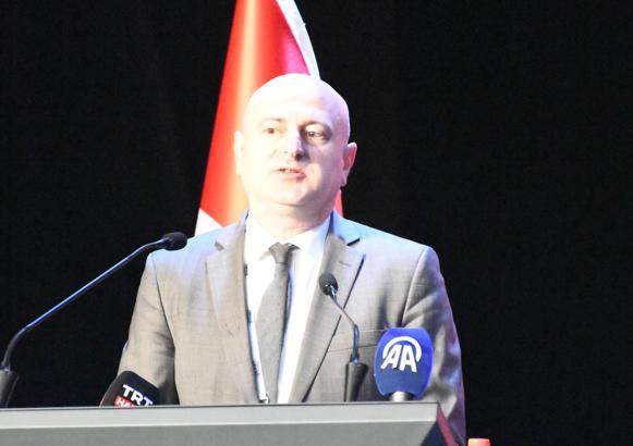 'Türkiye savunma sanayinde her şeyi kendi imkanları ile üretiyor'