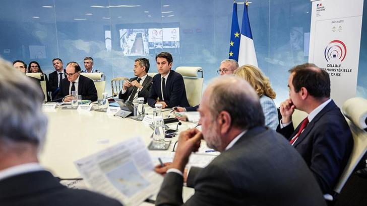 Fransa’nın Yeni Kaledonya Adası’ndaki isyanlarda 206 gözaltı