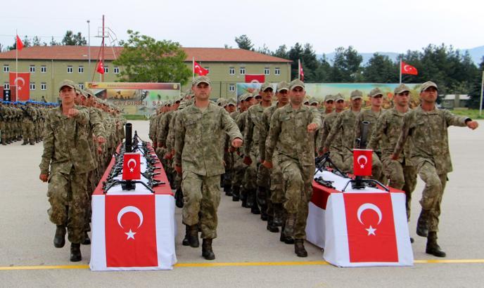 Isparta Dağ Komando Okulu'nda 169 sözleşmeli er yemin etti