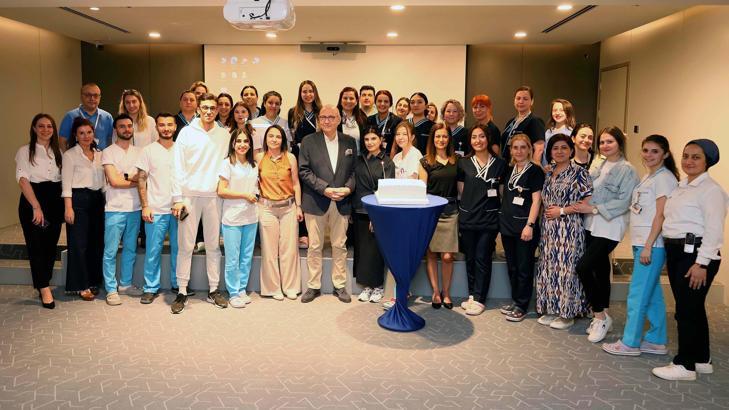 Medicana İzmir'den hemşirelere teşekkür