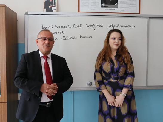 Öğretmeninin dediği gibi oldu; aynı okulda birlikte görev yapıyorlar