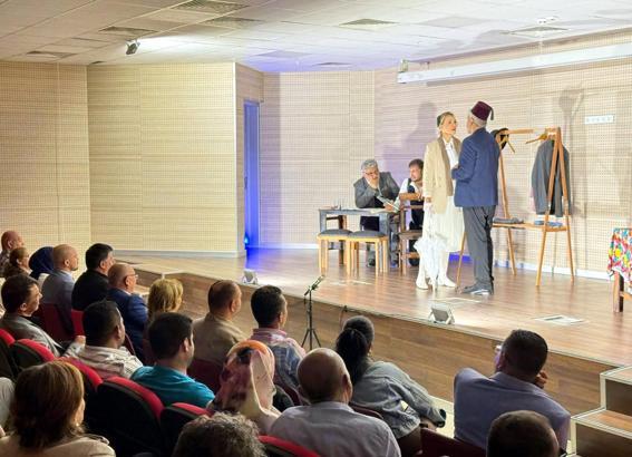 Lüleburgaz Devlet Hastanesi'nde 'Rol Kapanı' oyunu sahnelendi