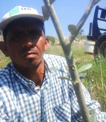 Otomobil çarpan yol yapım işçisi hayatını kaybetti