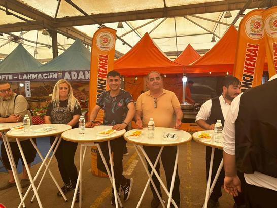 İzmir’de Adana Şalgam-Kebap Festivali başladı