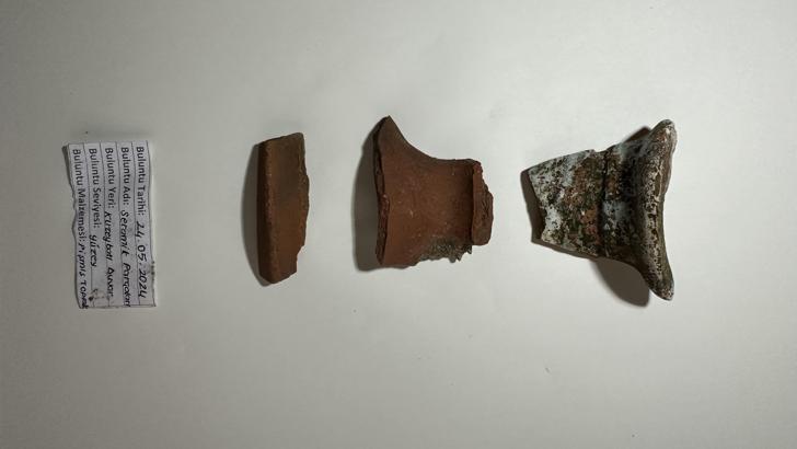 Tarihi 'Melikşah Hamamı' kazısında Osmanlı seramikleri bulundu