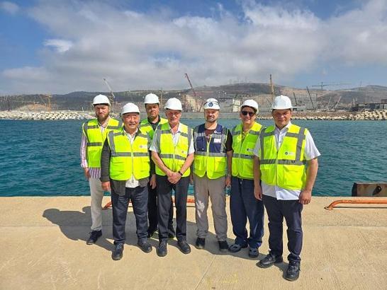 Moskova Devlet İnşaat Üniversitesi temsilcileri Akkuyu sahasını ziyaret etti