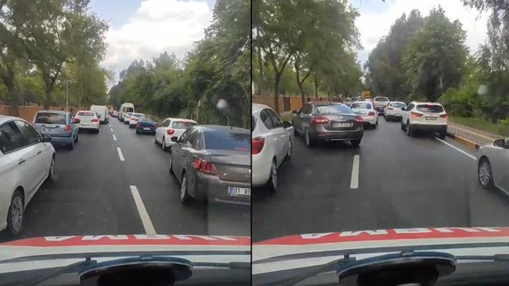 Adana'da hasta taşıyan ambulansa sürücüler fermuar sistemiyle yol verdi