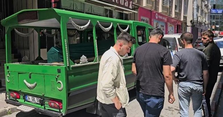 İstanbul - Bayrampaşa'da çevik kuvvet polisi evinde ölü bulundu