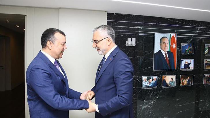Bakan Işıkhan, Azerbaycanlı mevkidaşı Babayev ile görüştü