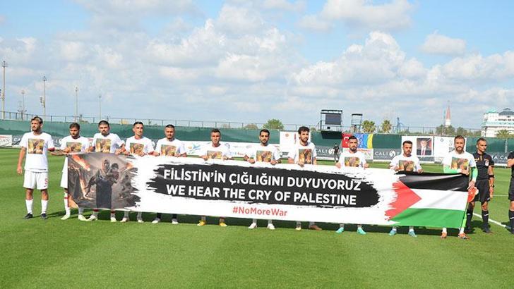 Türkiye, İşitme Engelliler Avrupa Futbol Şampiyonası’nda Ukrayna’ya yenildi