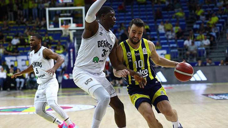 Potadaki derbide kazanan Fenerbahçe