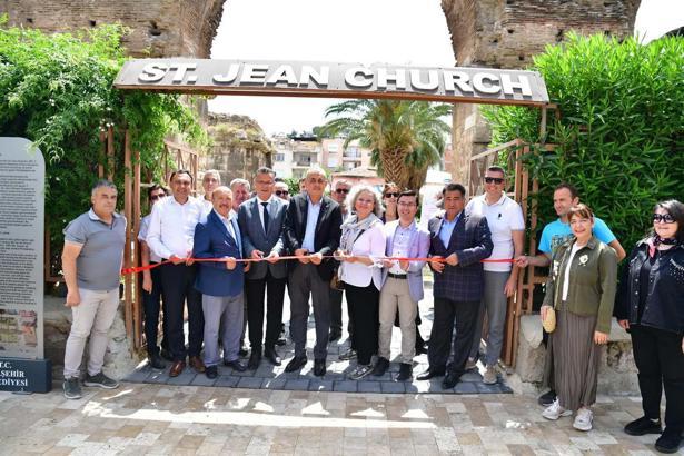 'Tarih İçinde Alaşehir' sergisi açıldı