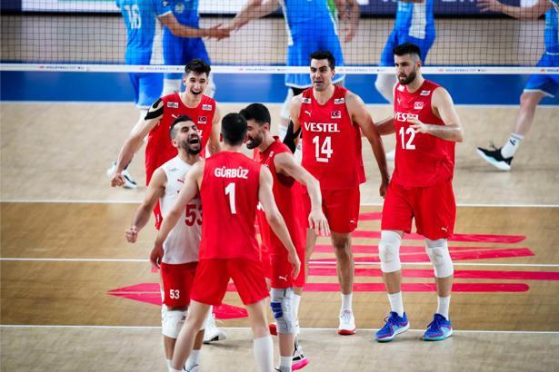 A Milli Erkek Voleybol Takımı, Slovenya'ya 3-0 mağlup oldu