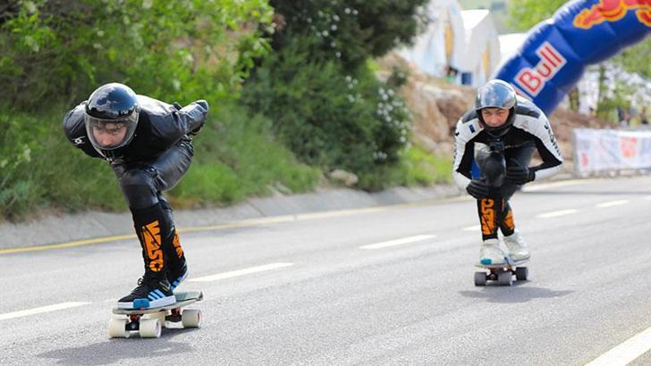 2024 Dünya Kaykay İniş Şampiyonası Erzincan’da başladı