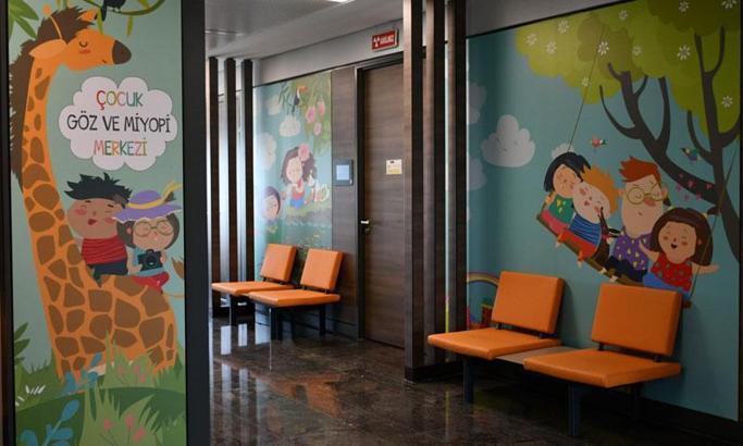 Medipol Mega Üniversite Hastanesi'nde Çocuk Göz ve Miyopi Merkezi açıldı