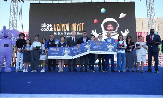 ‘Uzayda Hayat’ kısa hikâye yarışmasının ödül töreni gerçekleşti