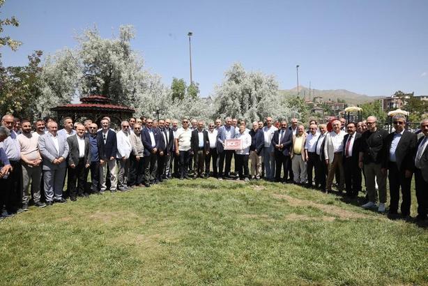 Şırnak ve Hakkari’yi ziyaret eden İSO Başkanı Bahçıvan: Doğal kaynakların değerinin çok daha artacağını düşünüyorum