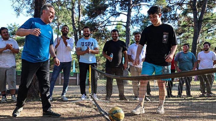 Bakan Bak: GSB Gençlik Kampları’na rekor başvuru aldık